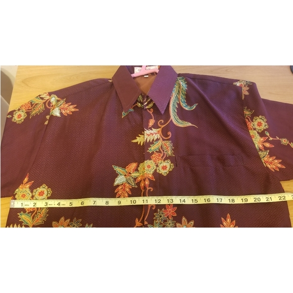 Matching set of BATIK Men's Shirt & Women's Tunic - Picture 2 of 8